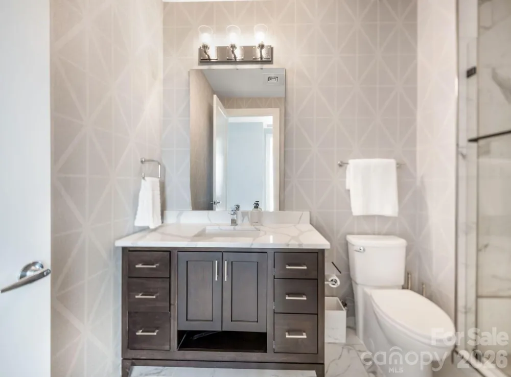 7 Patton Avenue #1605 Asheville, NC 28801
