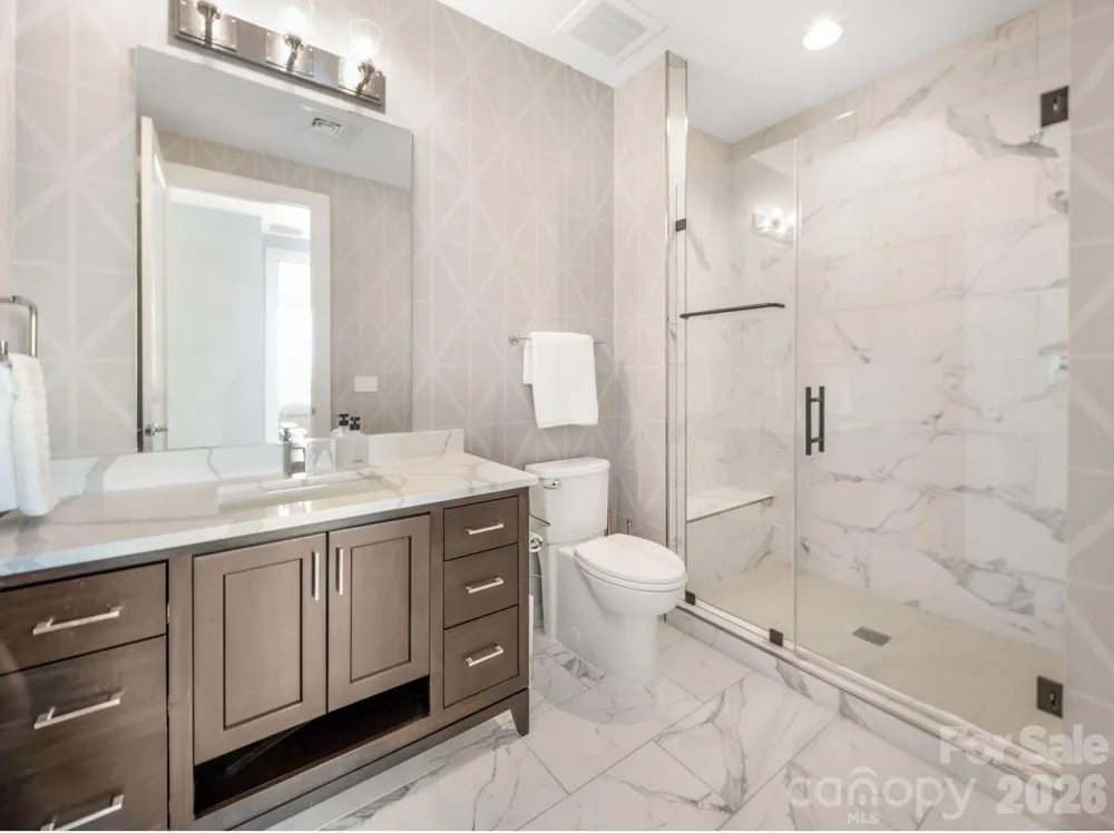 7 Patton Avenue #1605 Asheville, NC 28801