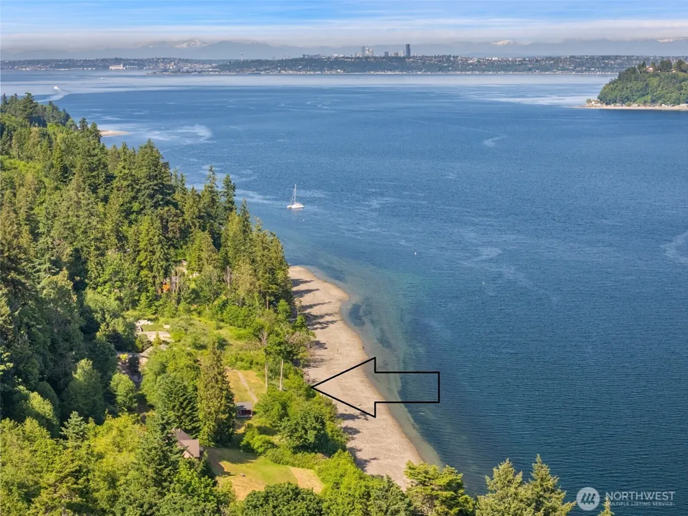 10509 SE Vashon Vista Drive Port Orchard, WA 98367