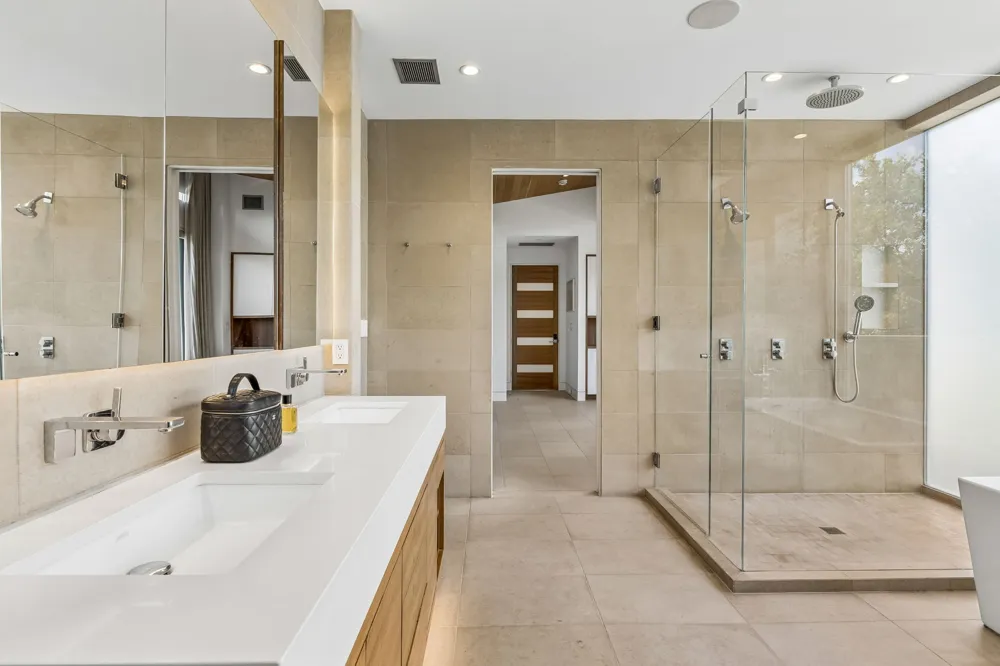16 Sundown Parkway Austin, TX 78746