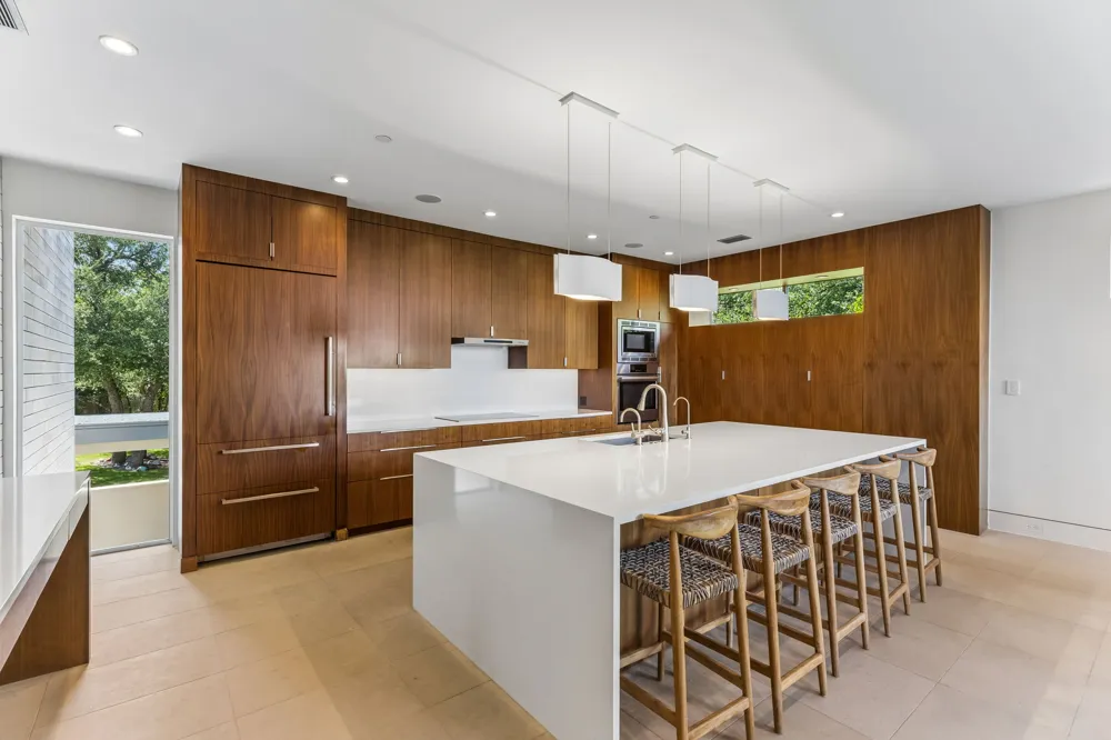 16 Sundown Parkway Austin, TX 78746