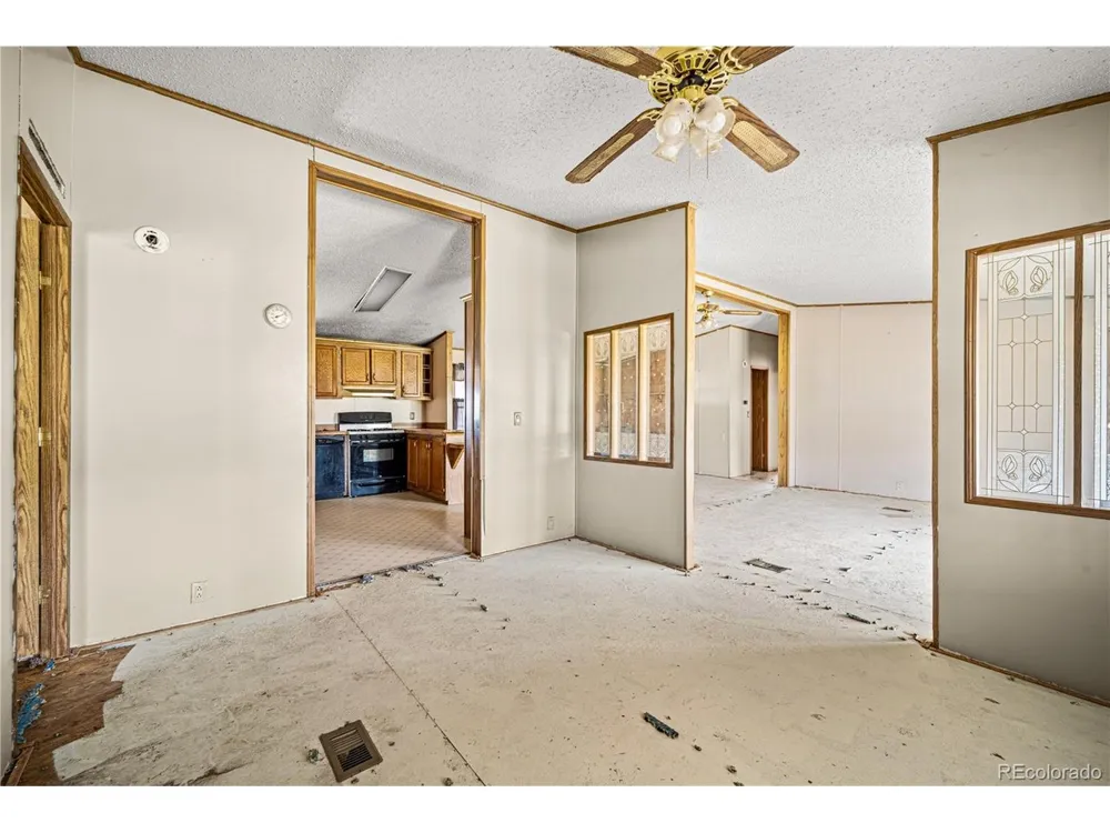 2863 CR 215 Westcliffe, CO 81252