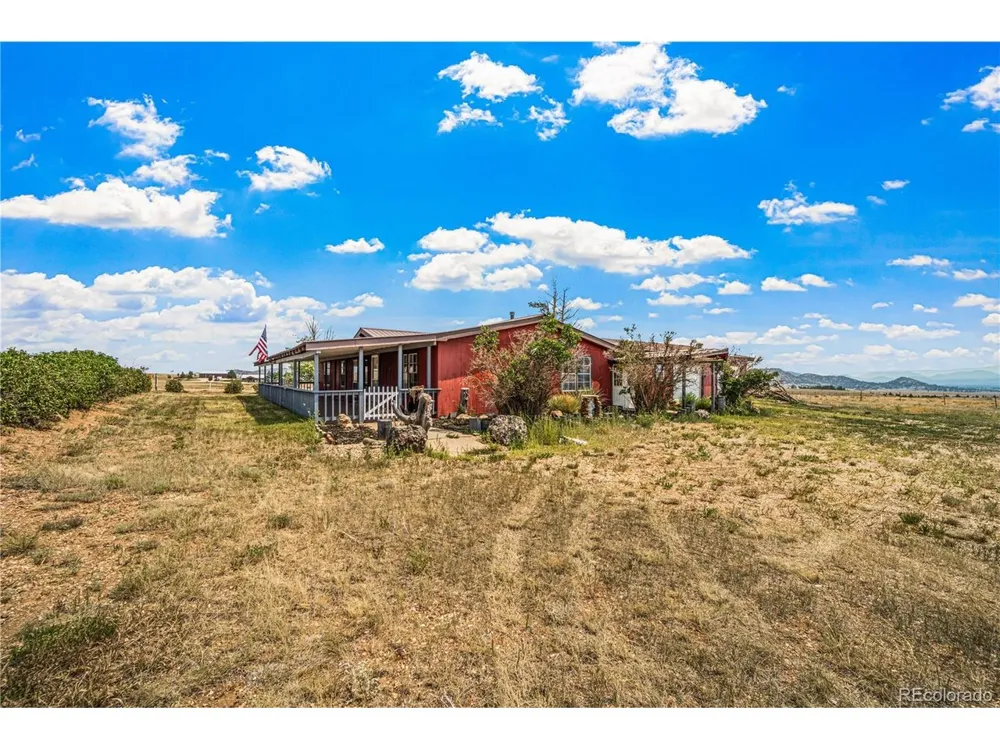 2863 CR 215 Westcliffe, CO 81252