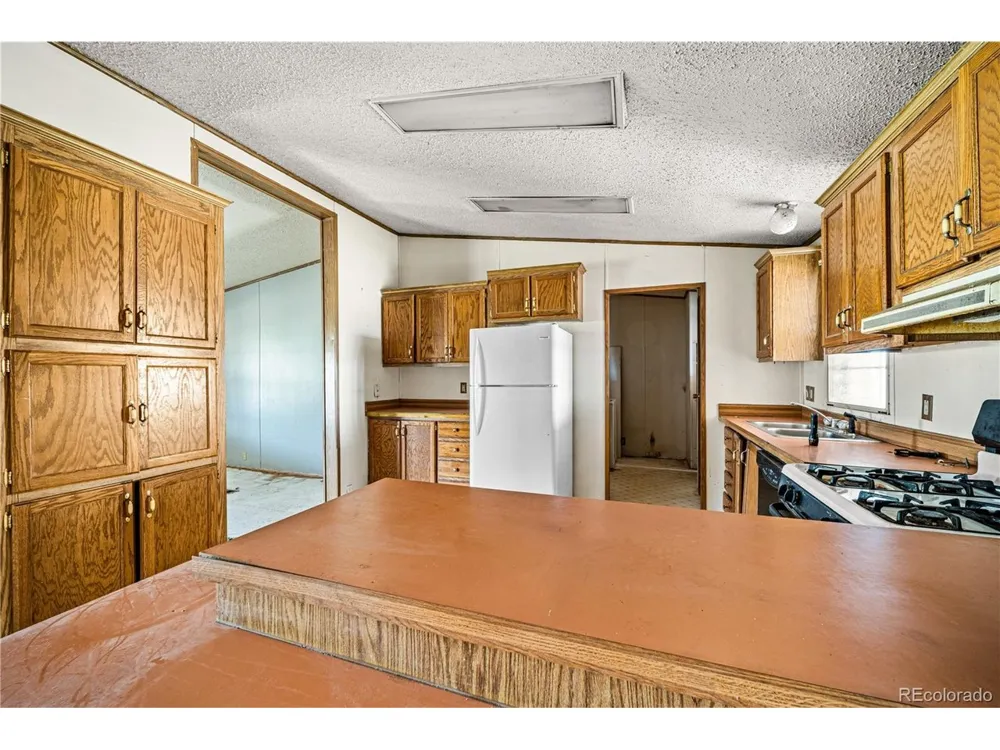 2863 CR 215 Westcliffe, CO 81252
