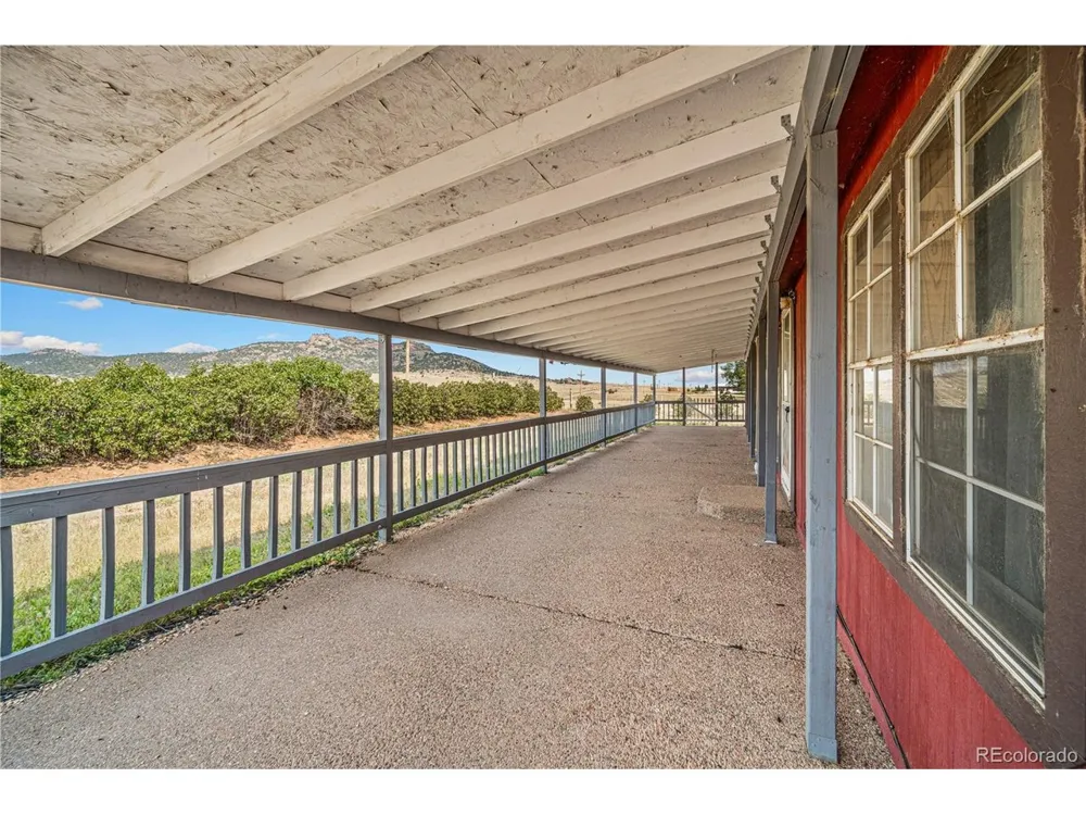 2863 CR 215 Westcliffe, CO 81252