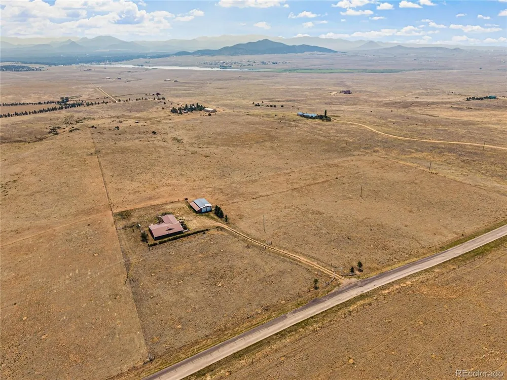 2863 CR 215 Westcliffe, CO 81252