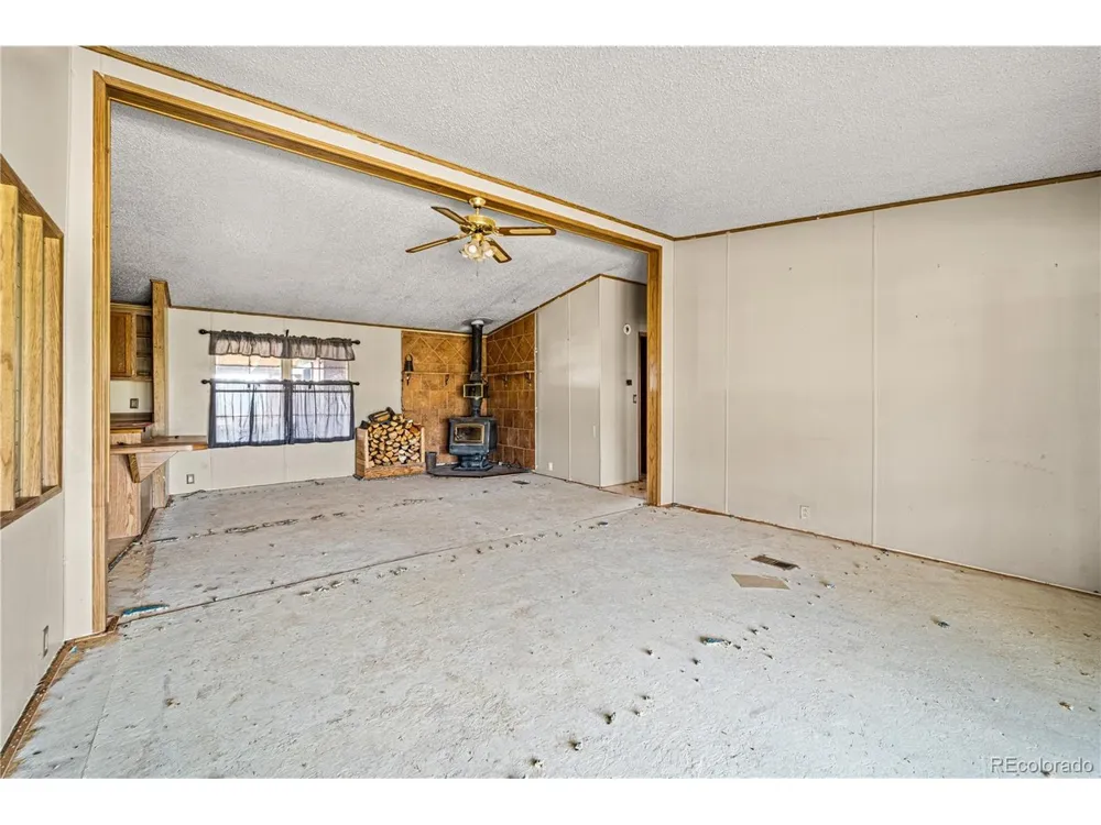 2863 CR 215 Westcliffe, CO 81252