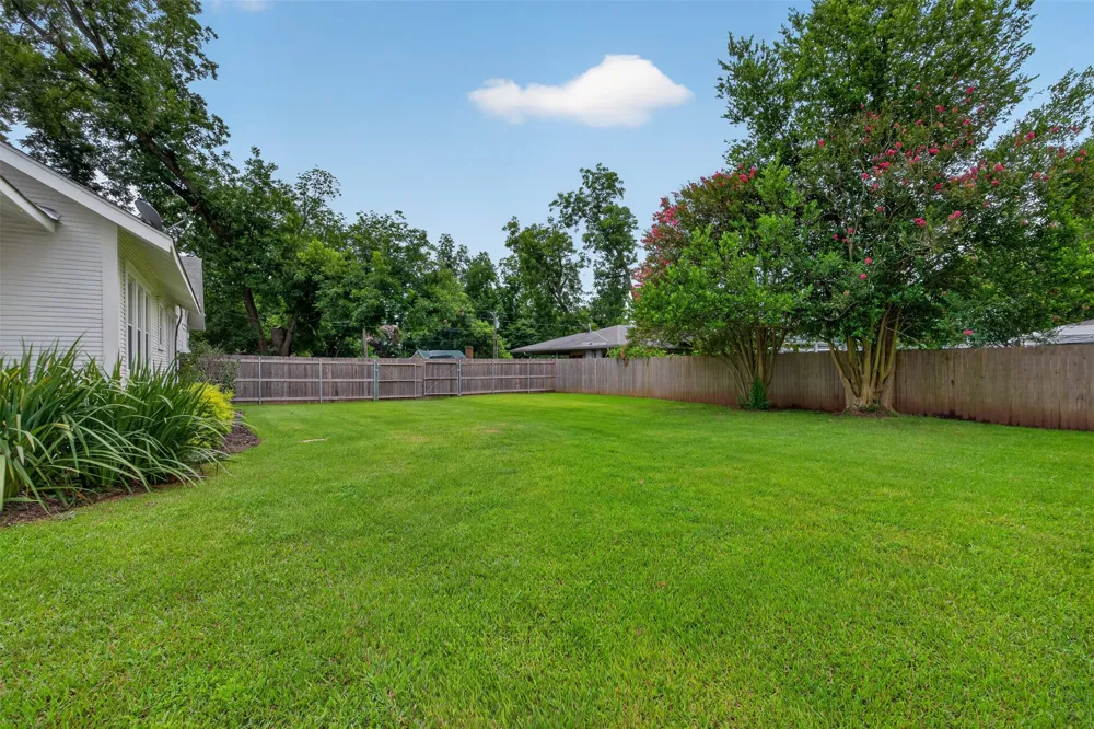 4940 Dixie Garden Drive Shreveport, LA 71105