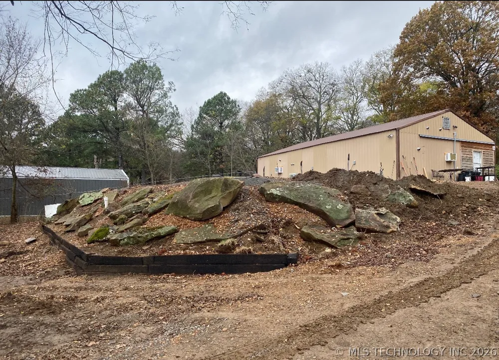 6884 W 440 Pryor, OK 74361