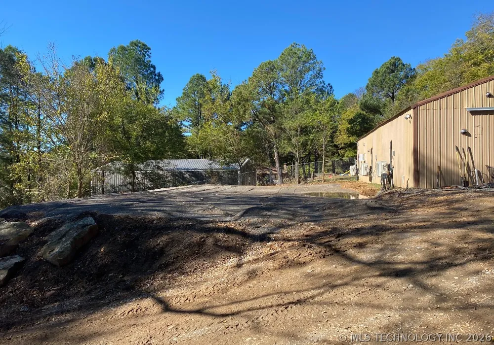 6884 W 440 Pryor, OK 74361