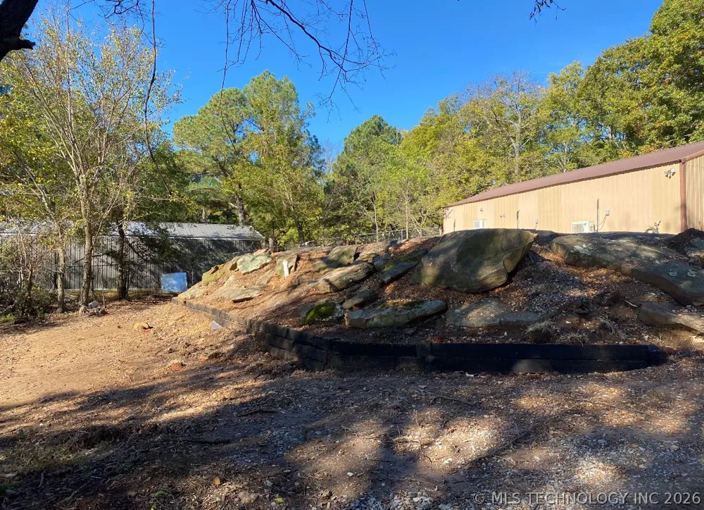 6884 W 440 Pryor, OK 74361