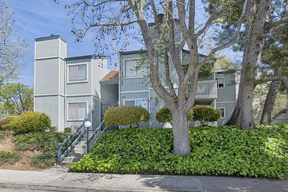 136 Canfield Avenue #A Santa Cruz, CA 95060