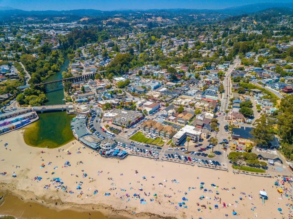 136 Canfield Avenue #A Santa Cruz, CA 95060