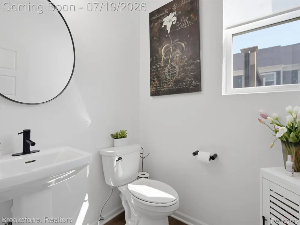 43160 Atwood Avenue Novi City, MI 48375
