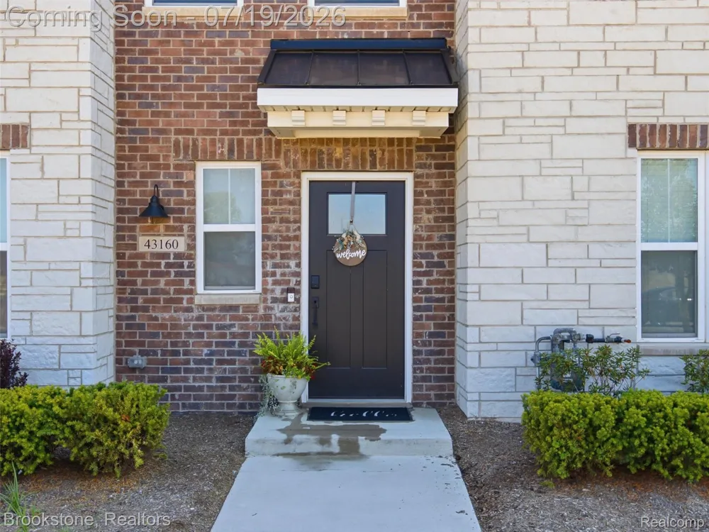 43160 Atwood Avenue Novi City, MI 48375