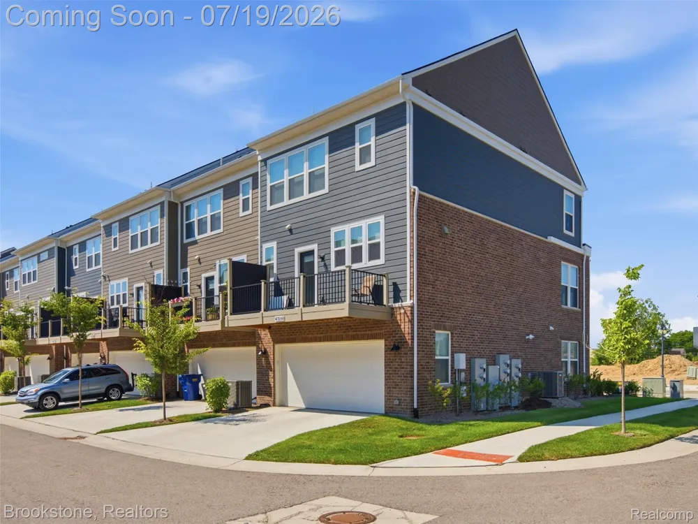 43160 Atwood Avenue Novi City, MI 48375