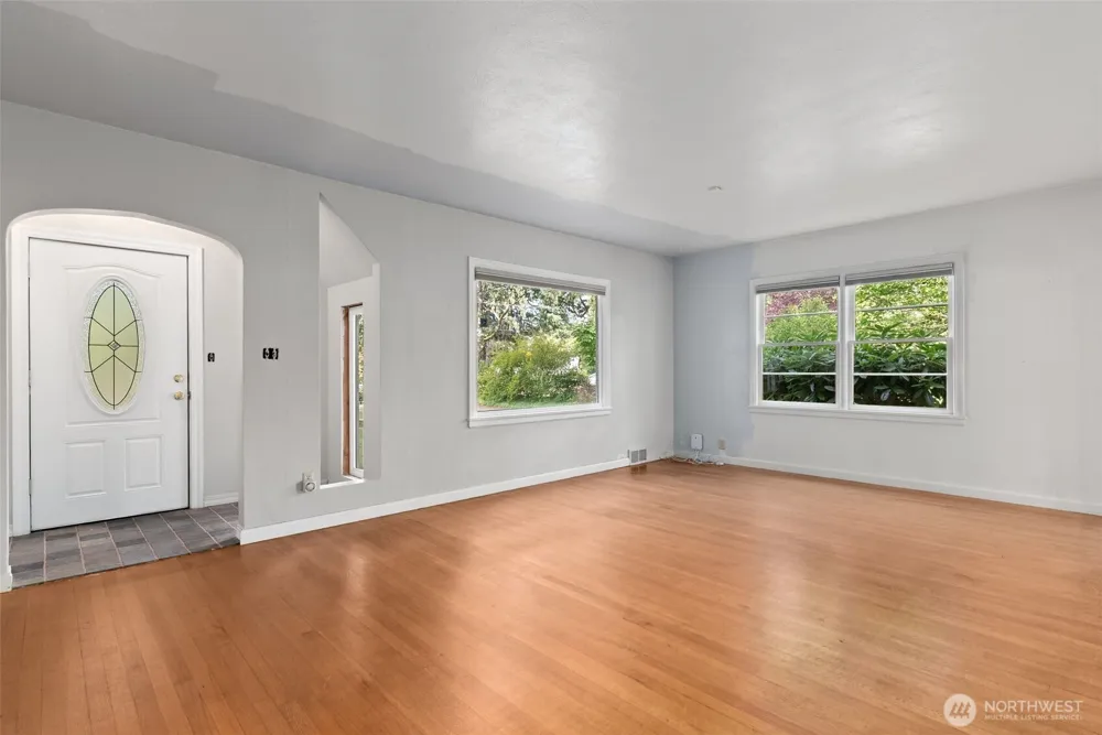 8123 Veterans Drive SW Lakewood, WA 98498