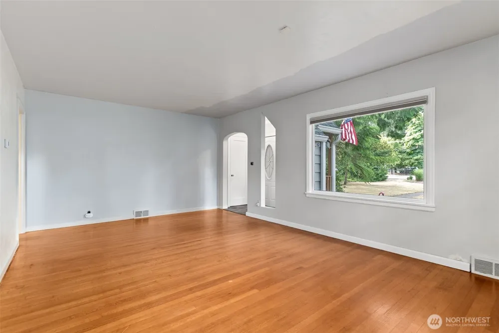 8123 Veterans Drive SW Lakewood, WA 98498