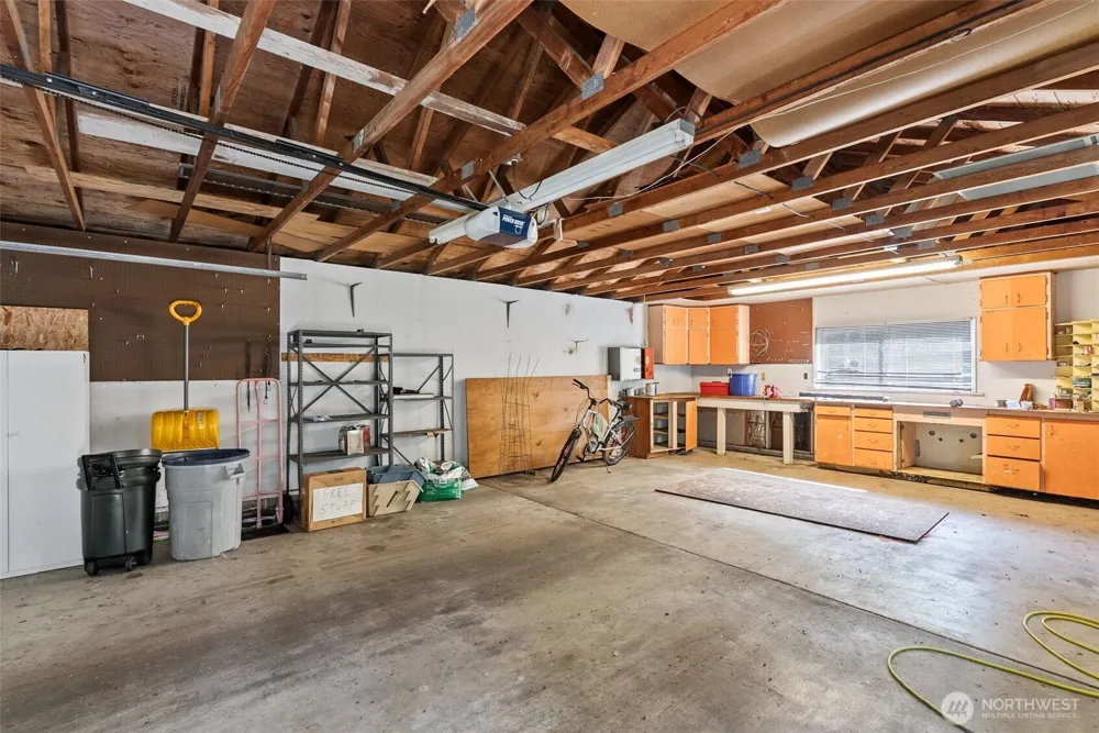 8123 Veterans Drive SW Lakewood, WA 98498
