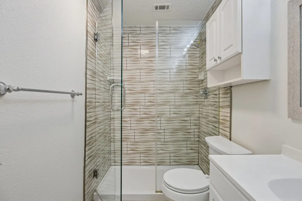 118 E Denton Drive Euless, TX 76039