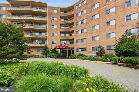 100 WEST AVENUE #518-S