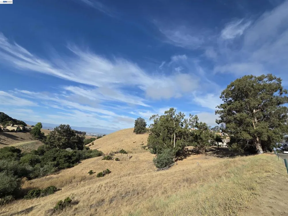 27907 Dobbel Ave Hayward, CA 94542