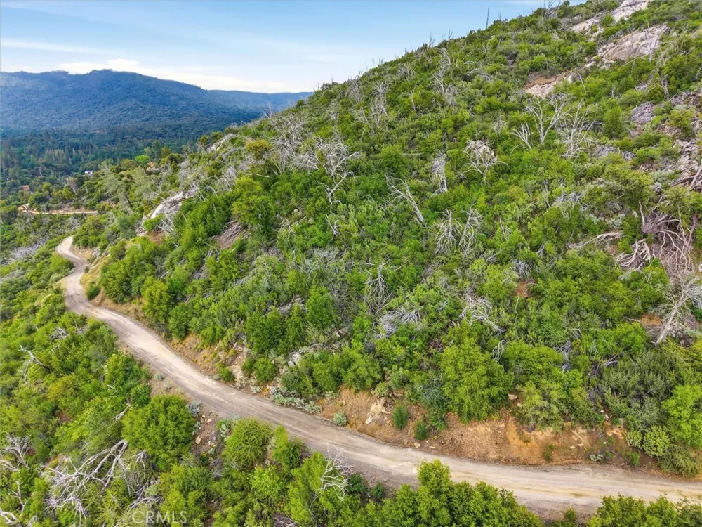 4 Harris Road Mariposa, CA 95338
