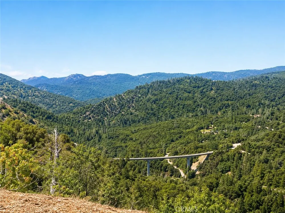 4 Harris Road Mariposa, CA 95338