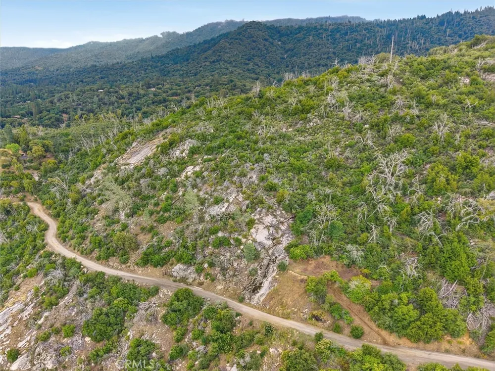 4 Harris Road Mariposa, CA 95338