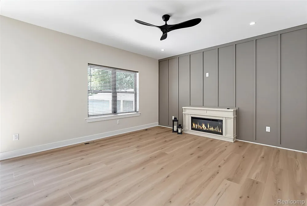 41255 Conger Bay Drive Harrison Charter Township, MI 48045