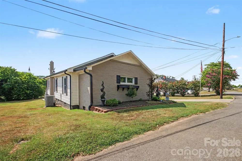 217 Cline Street Lawndale, NC 28090