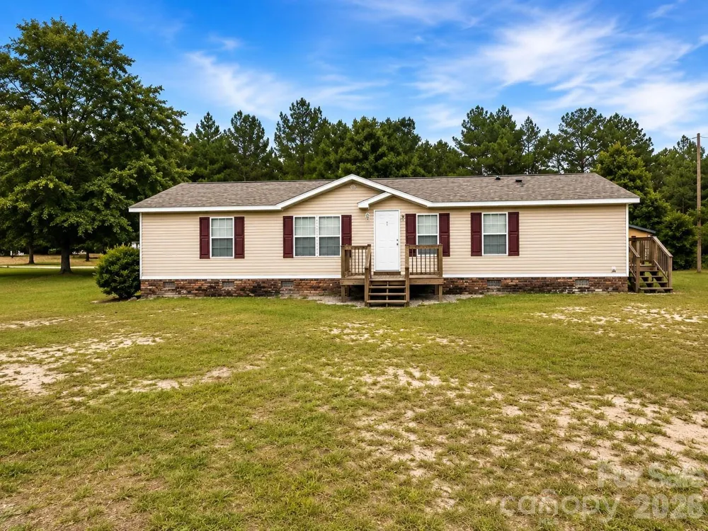 160 Tabernacle Church Road McBee, SC 29101