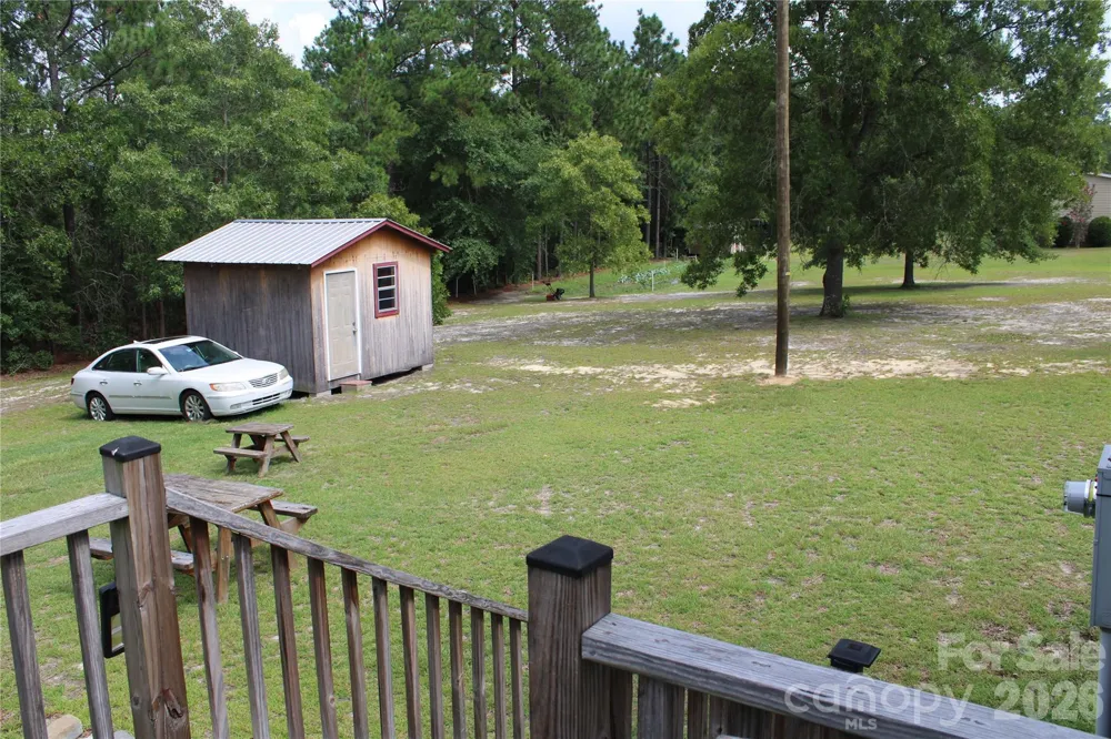 160 Tabernacle Church Road McBee, SC 29101