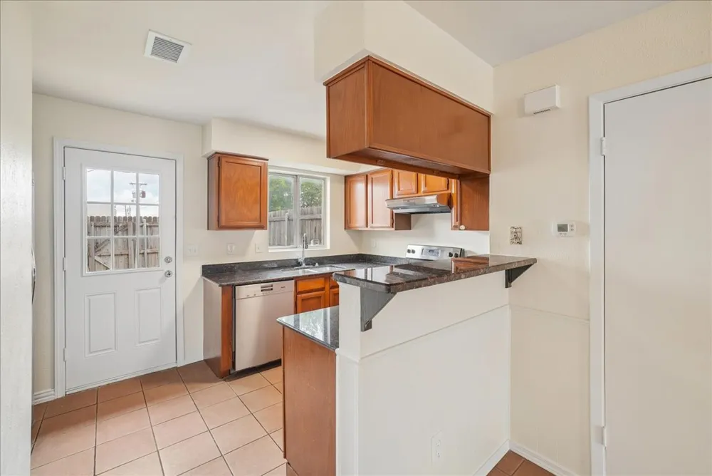 703 Lee Street #6 Mesquite, TX 75149