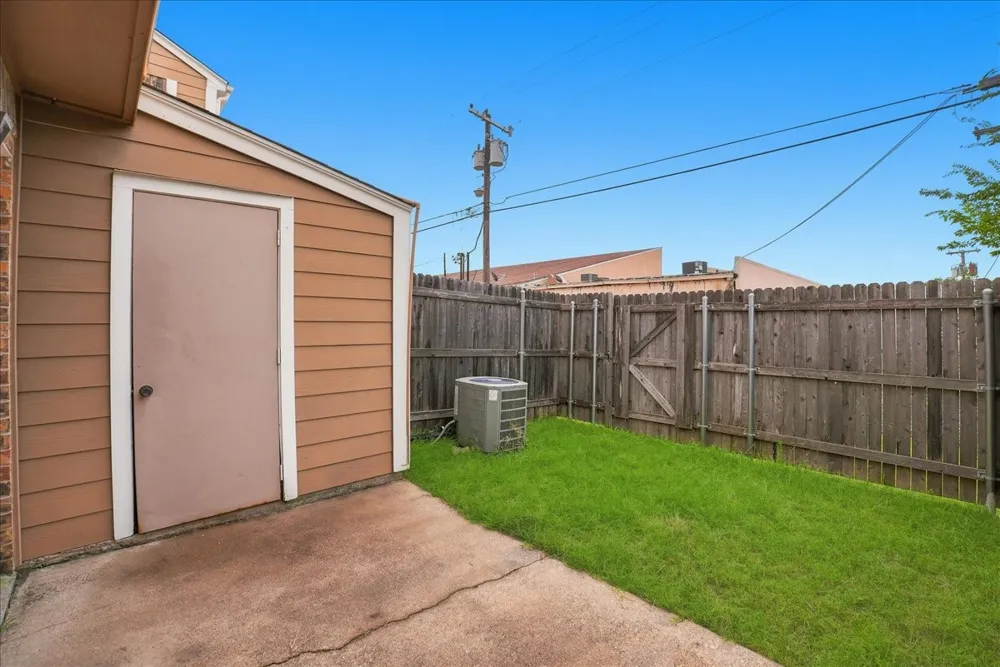 703 Lee Street #6 Mesquite, TX 75149
