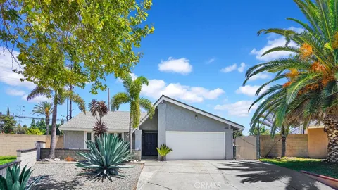 902 W Alpine