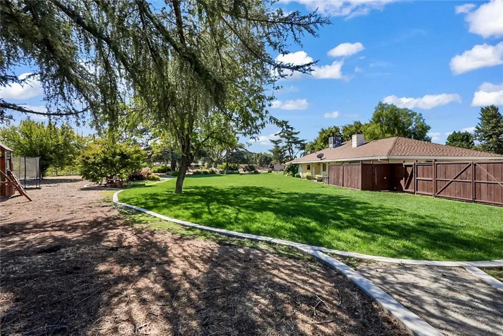 2850 Woodbury Court Atwater, CA 95301
