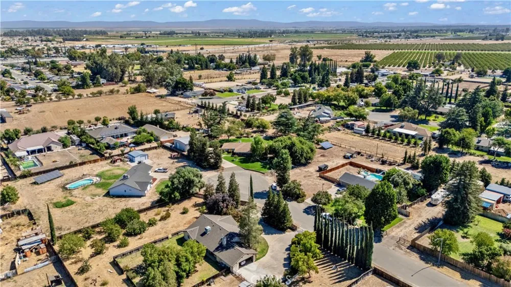 2850 Woodbury Court Atwater, CA 95301