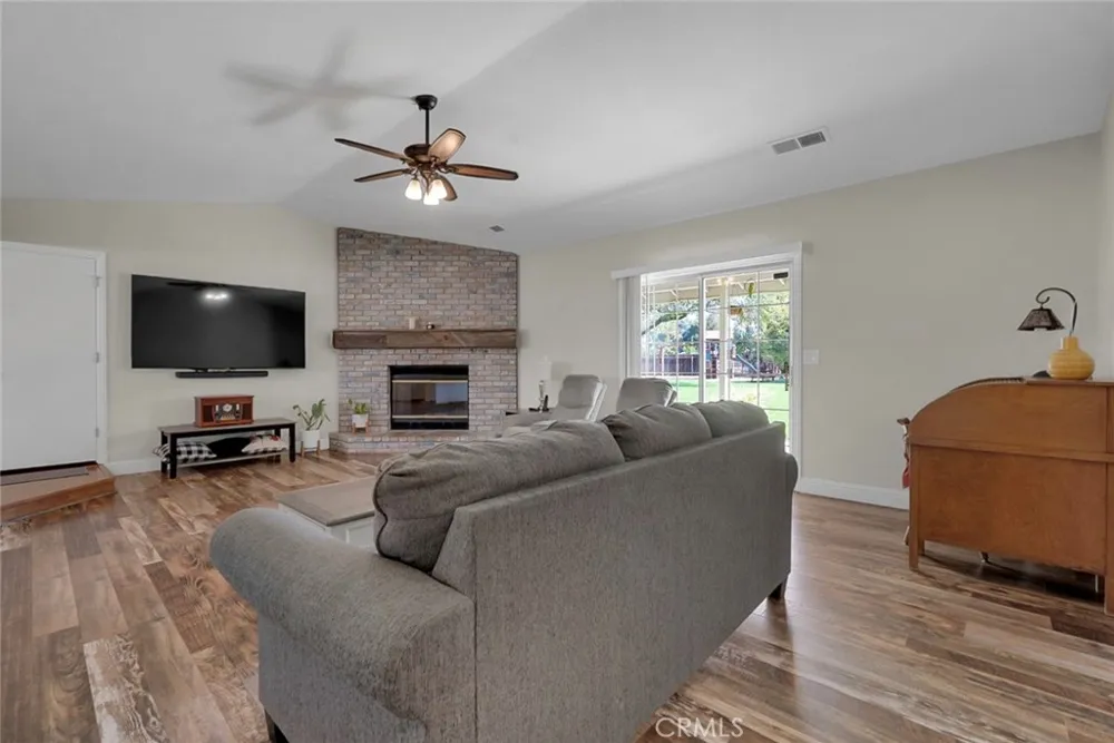 2850 Woodbury Court Atwater, CA 95301