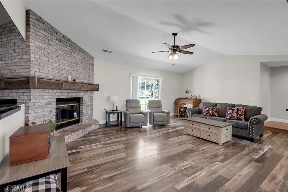 2850 Woodbury Court Atwater, CA 95301
