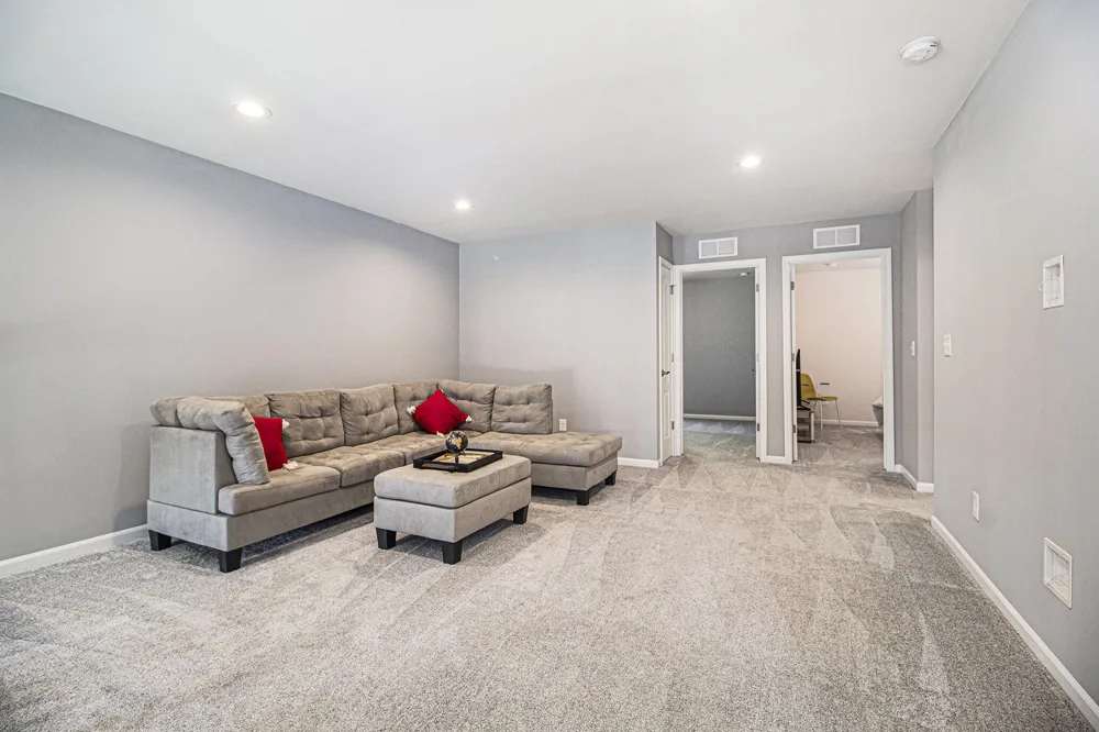 2865 Dillon Drive Ann Arbor, MI 48105