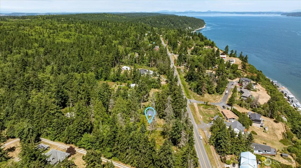 2458 North Bluff Rd Greenbank, WA 98253