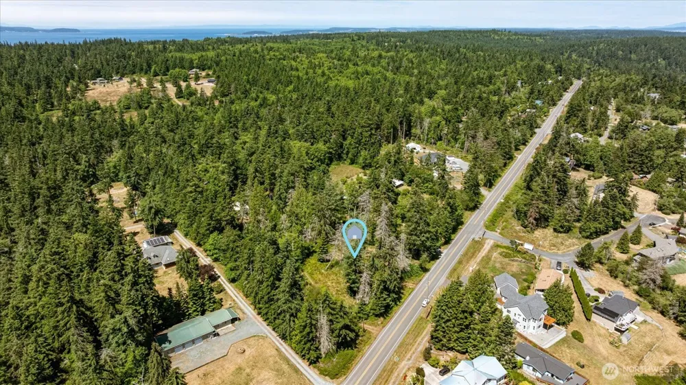 2458 North Bluff Rd Greenbank, WA 98253