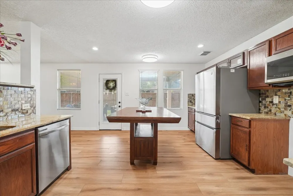 1506 Millbrook Lane Wylie, TX 75098