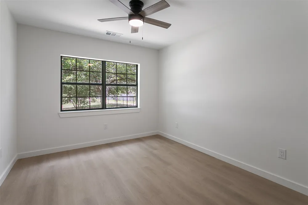 1346 S Reno Road Reno, TX 76082