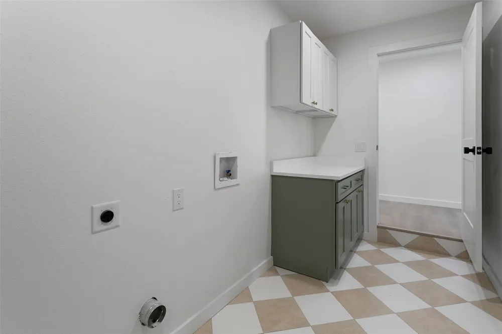 1346 S Reno Road Reno, TX 76082
