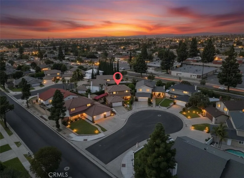 1310 Wyeth Orange, CA 92867