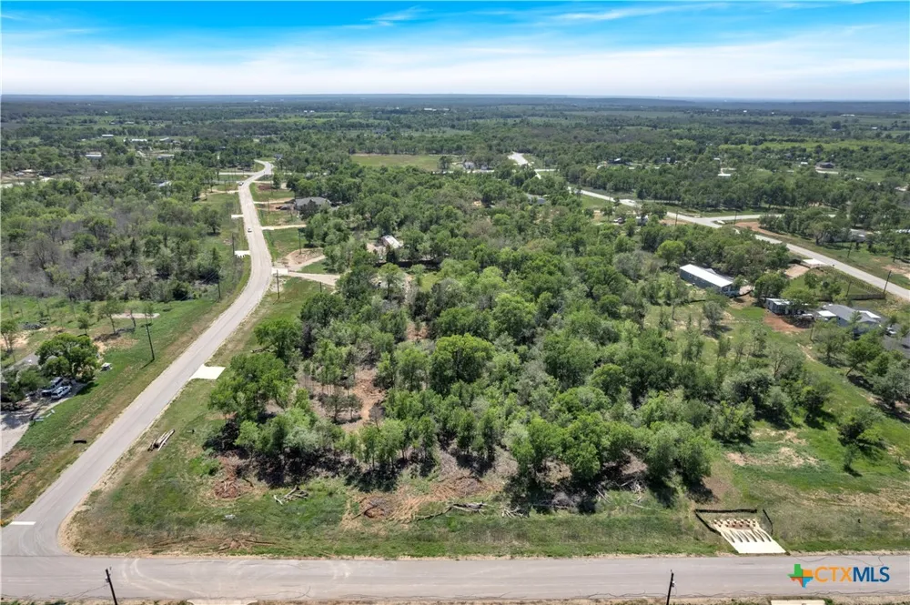 114 Empire Street Elgin, TX 78621