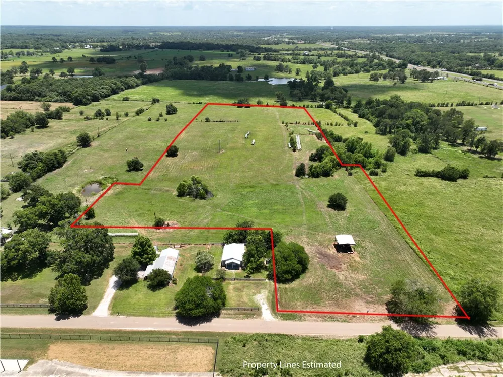 CR 318 Navasota, TX 77868