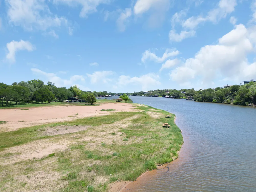 908 Sandy Mountain Drive Sunrise Beach, TX 78643